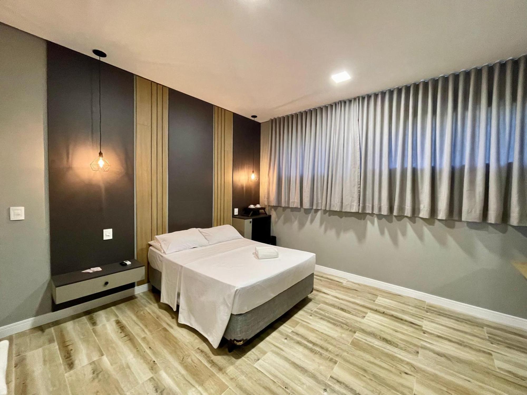 Eleganz Suites グラマド エクステリア 写真