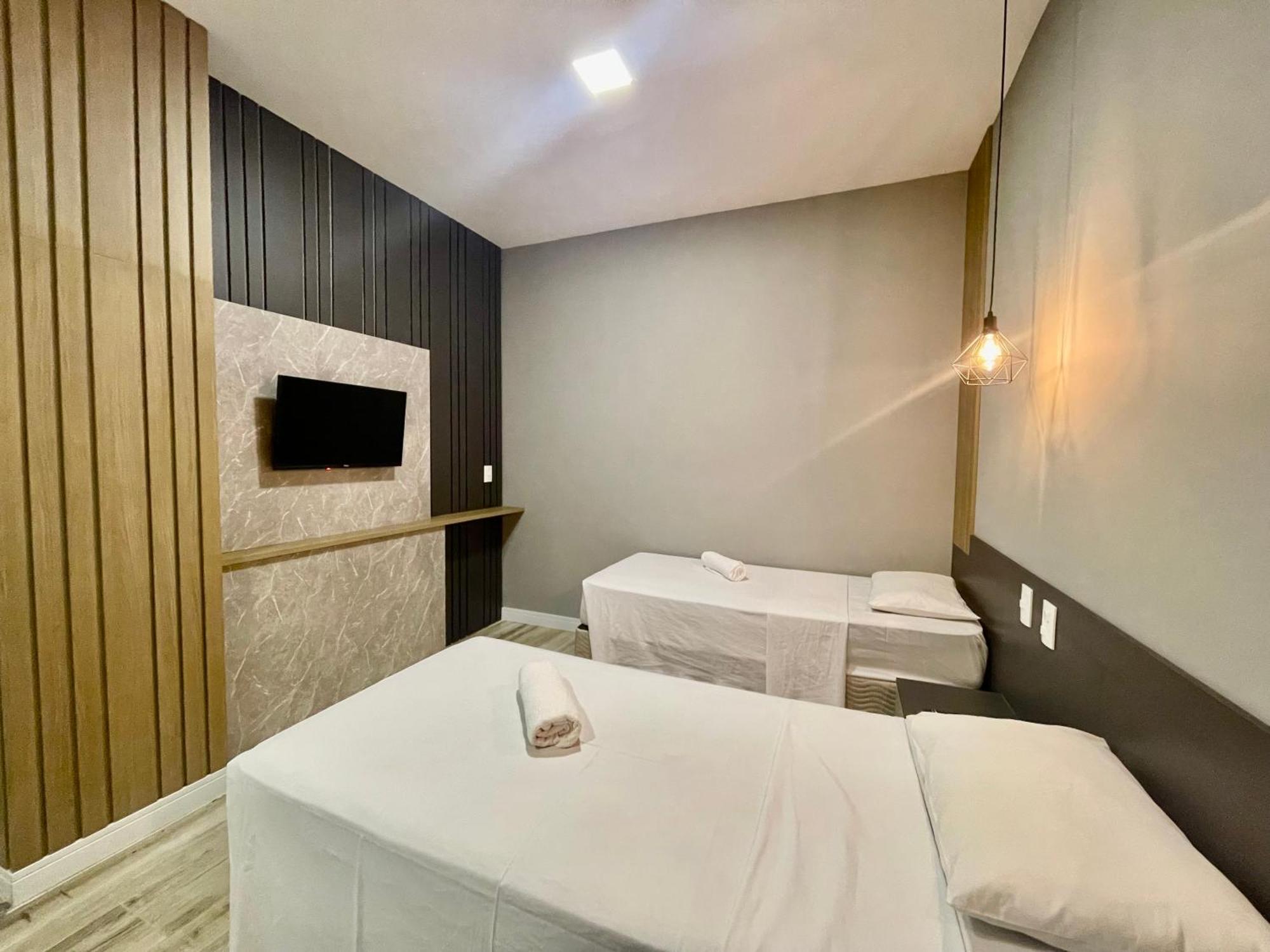 Eleganz Suites グラマド エクステリア 写真